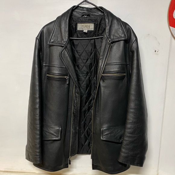 Mans leather jacket size L